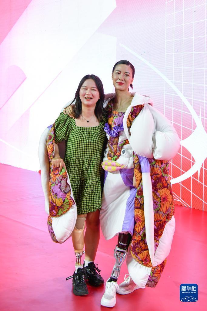 奔驰上线娱乐亚洲第一品牌